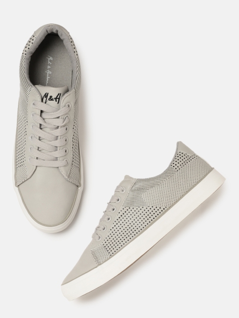 

Mast & Harbour Men Grey Printed Sneakers