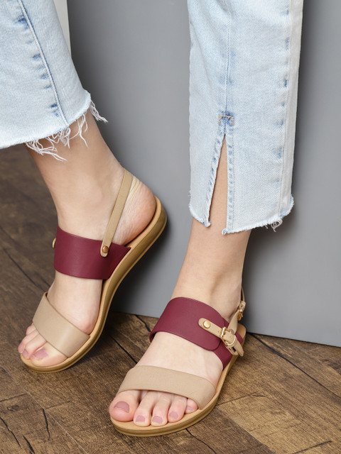 

Roadster Women Beige & Maroon Solid Open Toe Flats