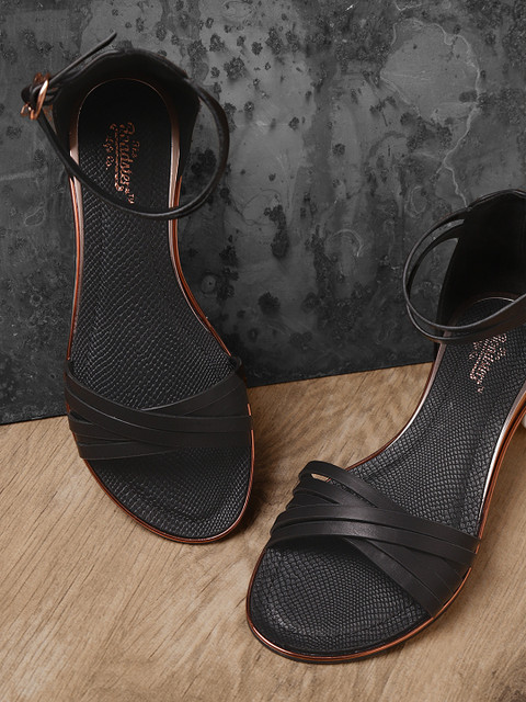 

Roadster Women Black Solid Open Toe Flats