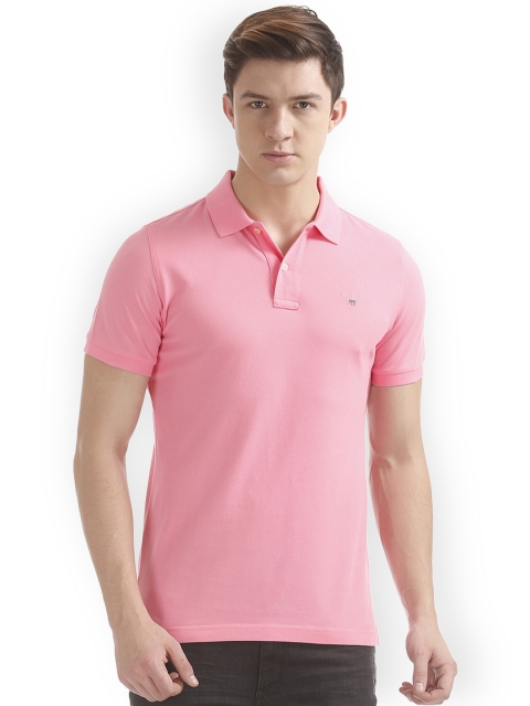 

GANT Men Pink Solid Polo Collar T-shirt