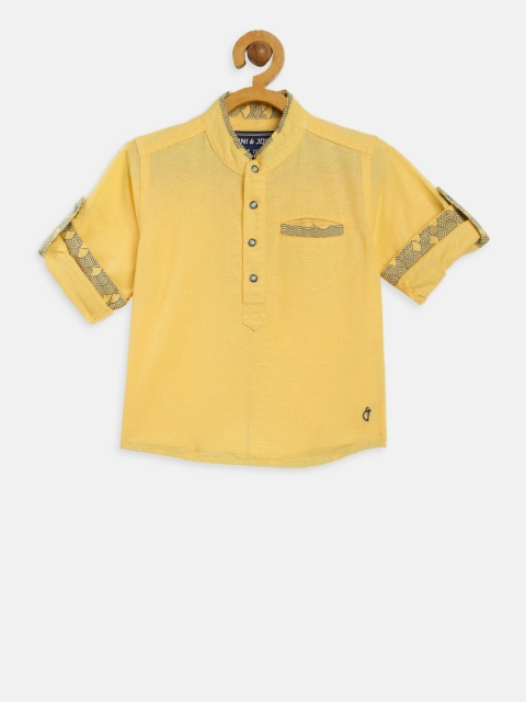 

Gini and Jony Boys Yellow Regular Fit Solid Casual Shirt