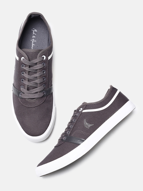 

Mast & Harbour Men Grey Sneakers