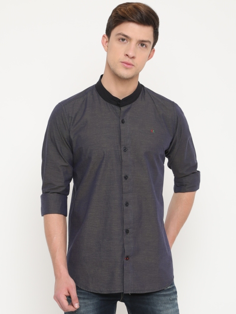 

Cross Court Men Black Slim Fit Solid Casual Shirt