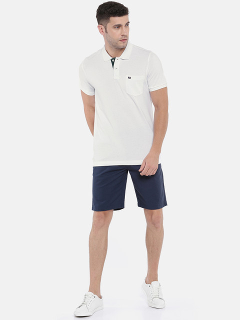 

Arrow Sport Men White Solid Polo Collar T-shirt