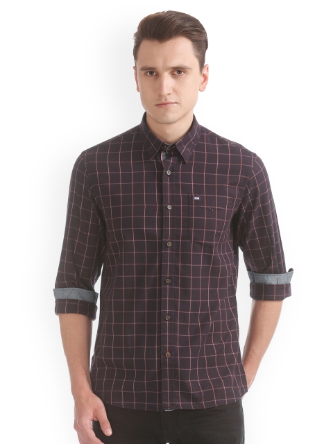 

Arrow Sport Men Brown Snug Slim Fit Checked Casual Shirt