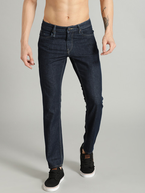

Roadster Men Blue Slim Fit Mid-Rise Clean Look Jeans