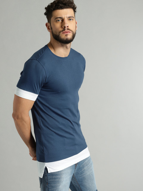 

Roadster Men Blue Solid Round Neck Longline T-shirt