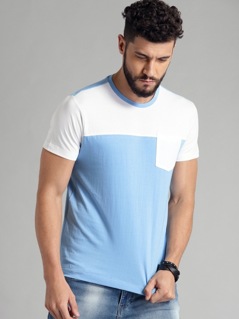 

Roadster Men Blue & White Colourblocked Round Neck T-shirt