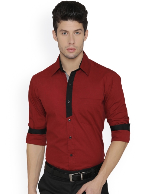 

Dazzio Men Maroon & Black Modern Slim Fit Solid Shirt