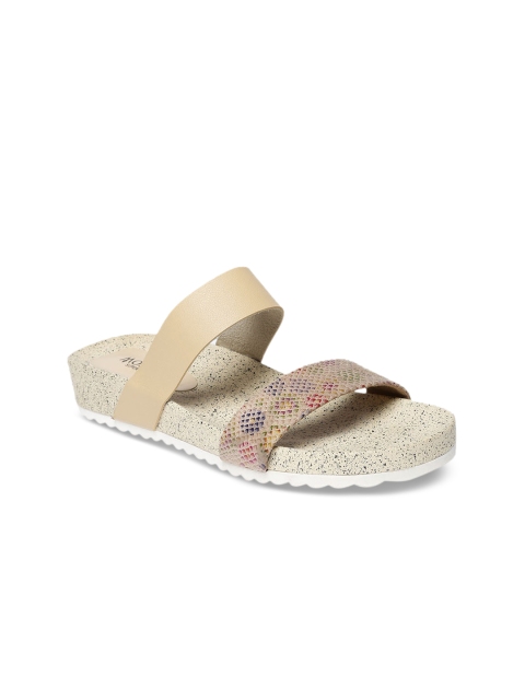 

Monrow Women Beige Solid Synthetic Open Toe Flats