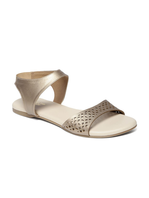 

Monrow Women Silver-Toned Solid Synthetic Open Toe Flats
