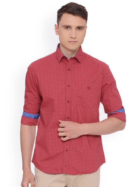 

Van Heusen Sport Men Red Slim Fit Printed Casual Shirt