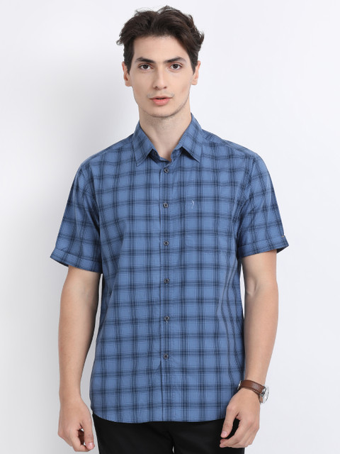 

Indian Terrain Men Blue Regular Fit Checked Casual Shirt