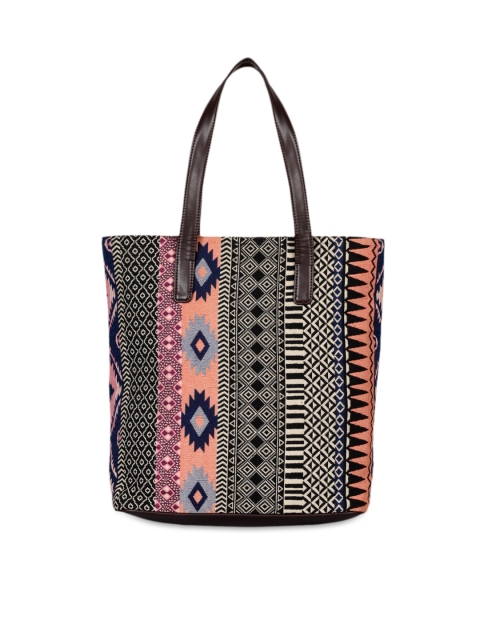 

Berrypeckers Black & Coral Self Design Handheld Bag