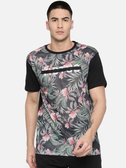 

Colt Men Black Tropical Printed Round Neck T-shirt