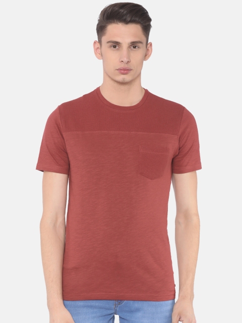 

Cherokee Men Red Solid Round Neck T-shirt