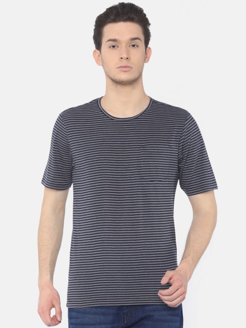 

Cherokee Men Grey & Navy Striped Slim Fit T-shirt