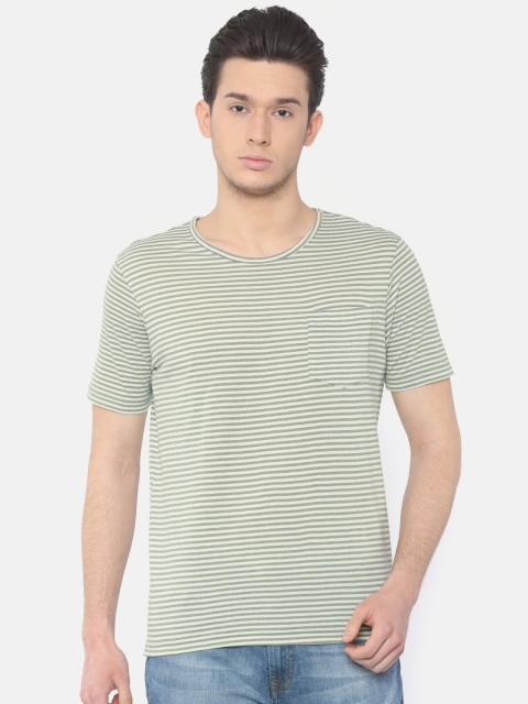 

Cherokee Men Green & Off-White Slim Fit Striped Round Neck T-shirt