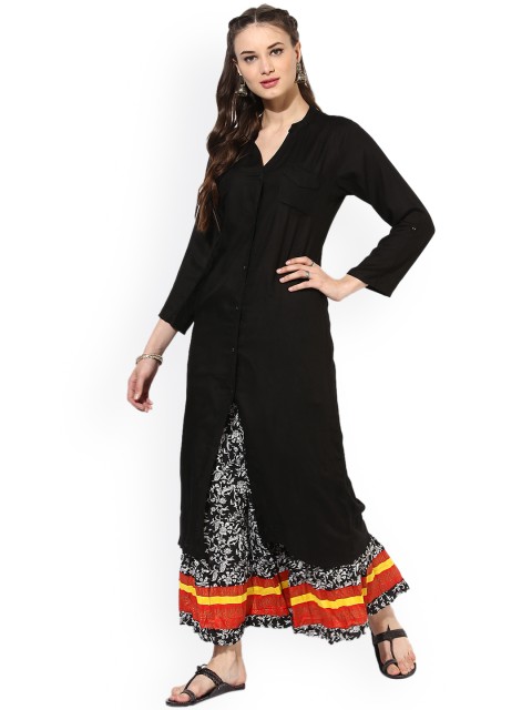 

Sangria Women Black Solid Straight Kurta