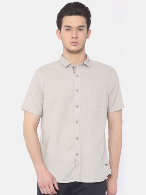 

Cherokee Men Beige Contemporary Fit Solid Casual Shirt
