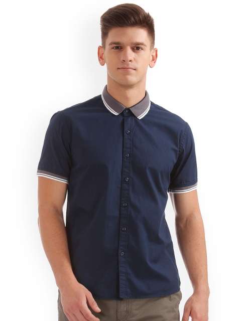

Colt Men Navy Blue Regular Fit Solid Casual Shirt