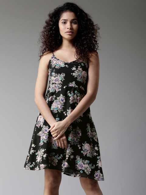 

HERE&NOW Women Black & Peach-Coloured Floral Print Empire Dress