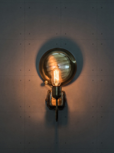 

Fos Lighting Gold-Toned Vintage School Bell Wall Lamp