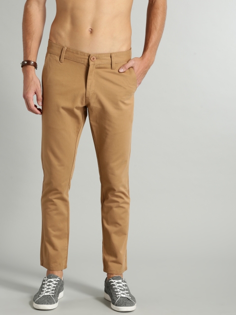 

Roadster Men Khaki Regular Fit Solid Ankle-Length Trousers