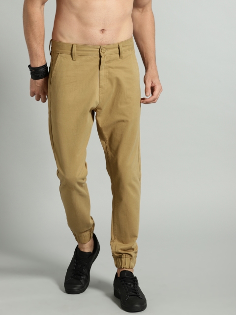

Roadster Men Khaki Regular Fit Solid Joggers