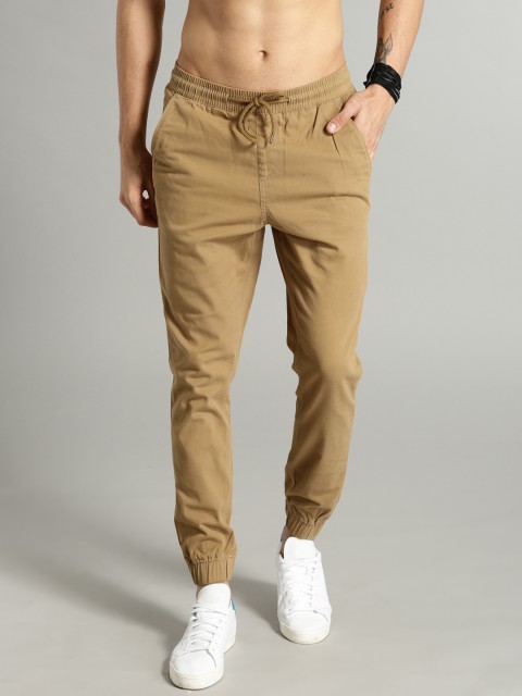 

Roadster Men Khaki Regular Fit Solid Joggers
