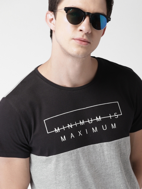 

Mast & Harbour Men Black & Grey Melange Colourblocked Round Neck T-shirt
