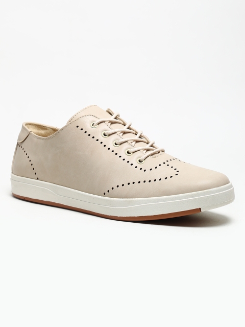 

LOCOMOTIVE Men Beige Sneakers