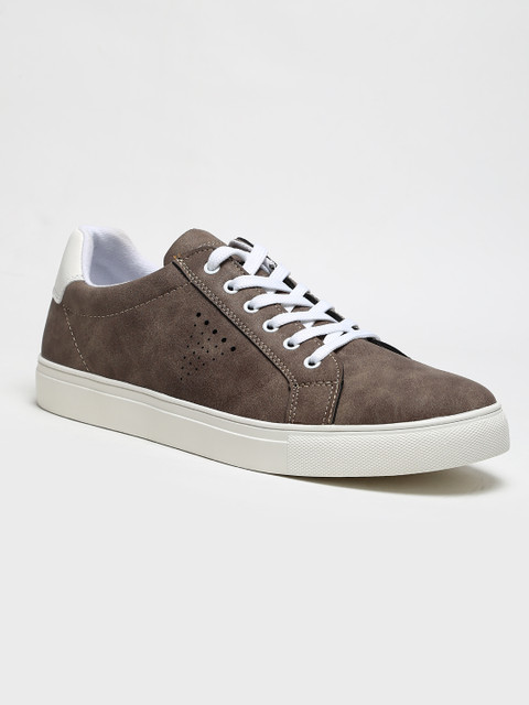 

LOCOMOTIVE Men Brown Sneakers