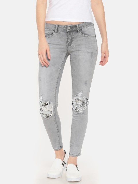 

Deal Jeans Women Grey Skinny Fit Mid-Rise Highly Distressed Stretchable Jeans