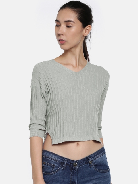 

Deal Jeans Women Grey Striped Crop Top