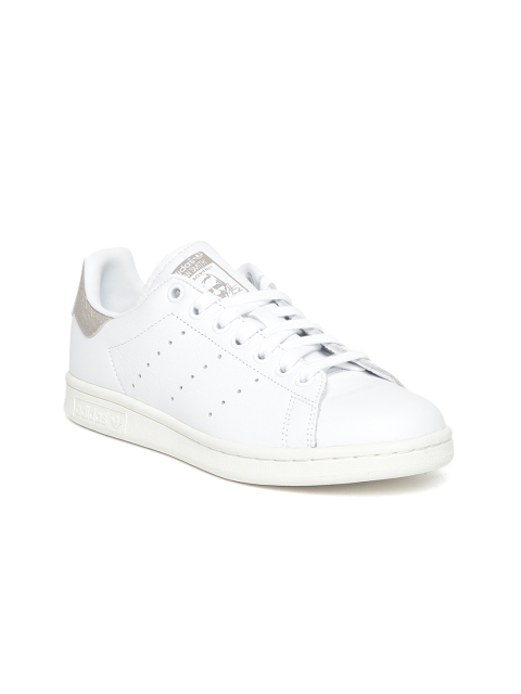 

ADIDAS Originals Women White Stan Smith Leather Sneakers