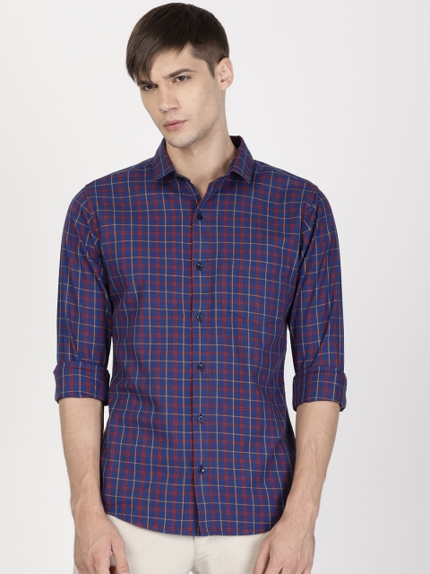 

ether Men Navy & Red Regular Fit Checked Casual Shirt, Navy blue