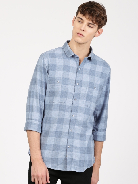 

ether Men Blue Checked Casual Shirt