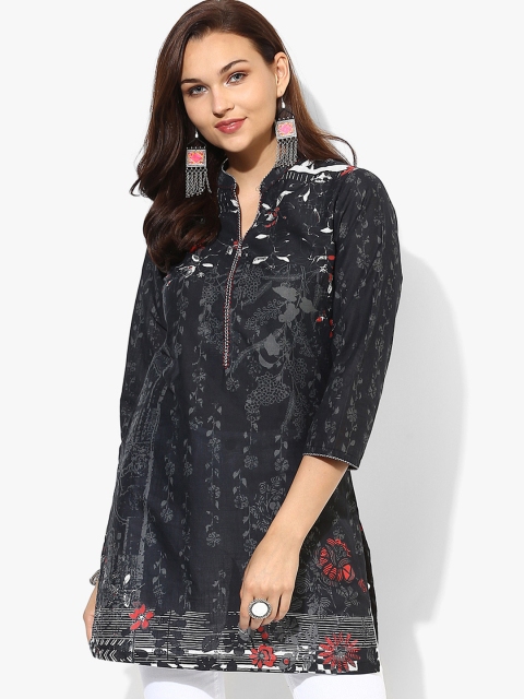 

Biba Women Black Printed Straight Kurta