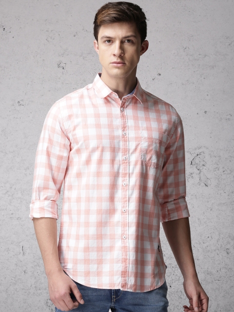 

Ecko Unltd Men Peach-Coloured & White Slim Fit Checked Casual Shirt