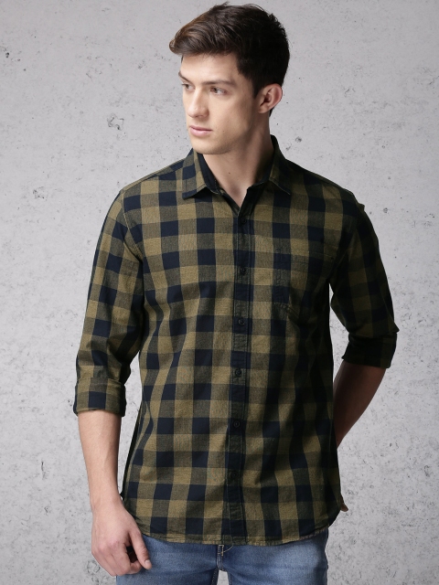 

Ecko Unltd Men Olive Green & Navy Blue Slim Fit Checked Casual Shirt