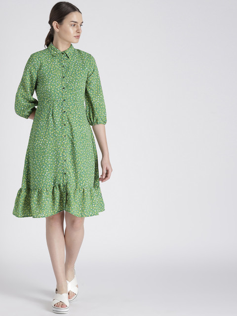 

Chemistry Women Green Floral Printed Shirt Dress