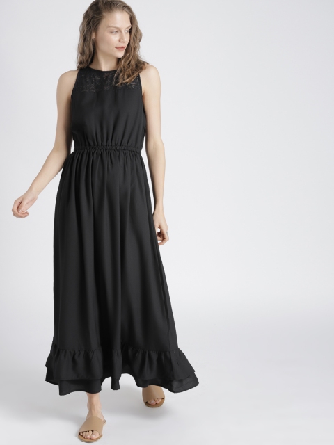 

Chemistry Women Black Solid Cinched Waist Maxi Dress