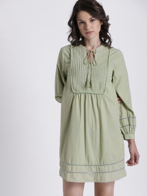 

Chemistry Women Green Solid A-Line Dress