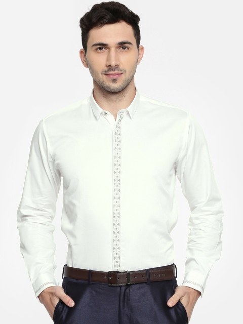 

V Dot Men White Slim Fit Solid Semiformal Shirt