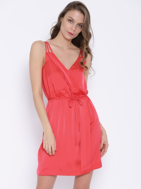 

Vero Moda Pink Satin Finish A-Line Dress