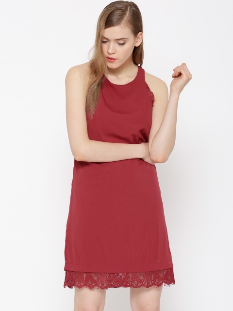 

Vero Moda Red Shift Dress