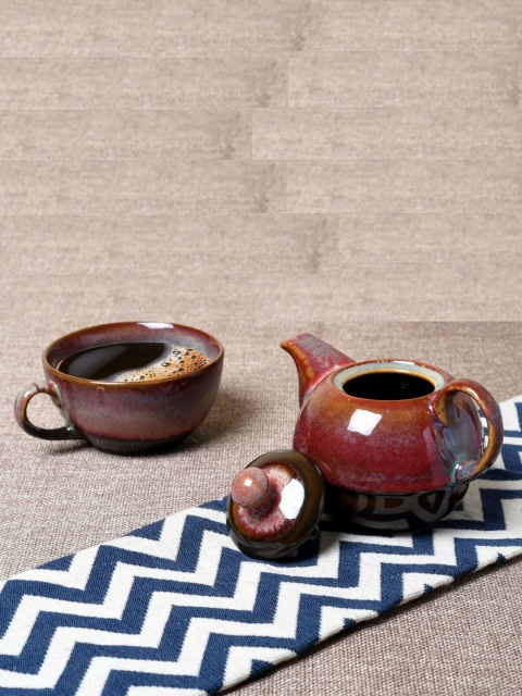 

Unravel India Maroon Solid Kettle Set