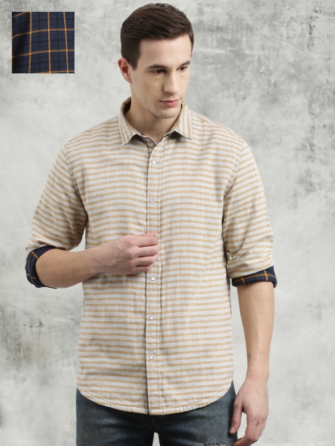 

Breakbounce Men Yellow & Blue Slim Fit Printed Casual Shirt