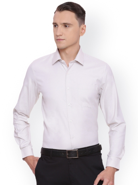 

Peter England Men Off-White Slim Fit Solid Formal Shirt